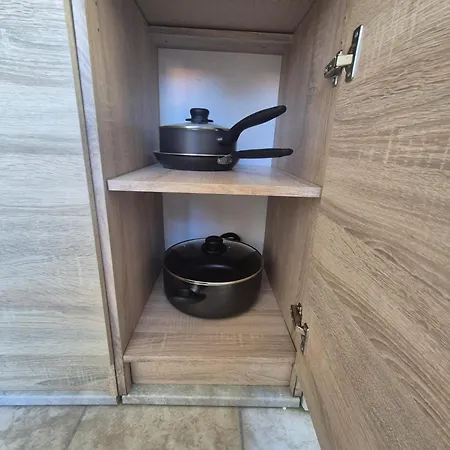 Pro 4 Osoby, Apartman
